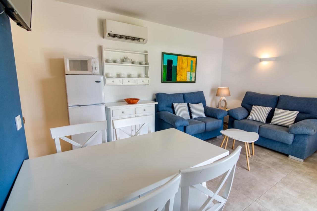 קאלאן בוש Apartamentos Las Golondrinas מראה חיצוני תמונה